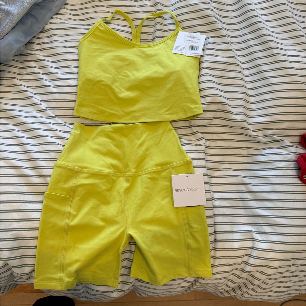 Beyond Yoga Lime Green Leggings and Top Set